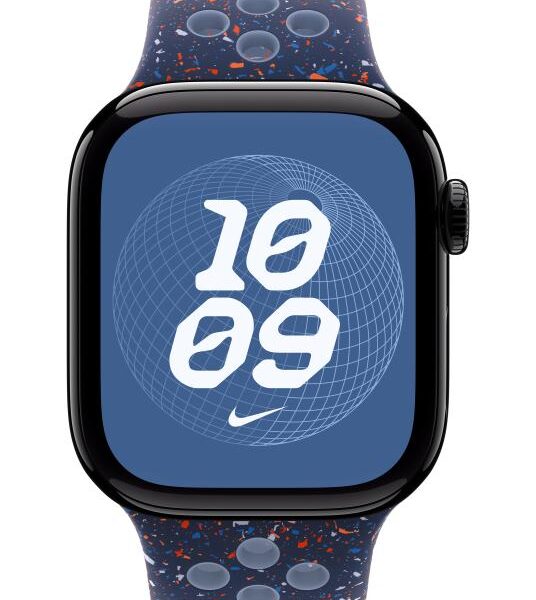 Apple Watch 42mm Blue Ribbon Nike Sport Band - S/M
