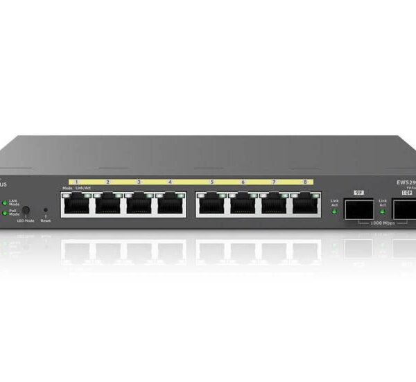 Switch EnGenius Managed / stand-alone Desktop 8-port GbE 130W cu 2 antene SFP