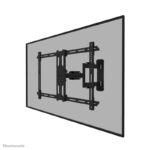Suport perete Neomounts WL40S-850BL16; pentru display-uri cu diagonale 40"-70", sistem de prindere VESA 200x100~600x400, greutate maxima suportata 45kg, full motion, tilt +12/-2°, swivel +/-45°, rotate +3°, -3°, distanta fata de perete 470-555mm; Not lockable; culoare negru. Garantie 5 ani