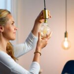 Bec LED inteligent WiZ Connected Filament Clear G95,Wi-Fi, E27 ,6.7W(60W), 806 lm, lumina alba (2700-6500K), compatibilGoogleAssistant/Alexa/Siri - Image 4