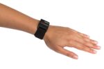Bratara smart Bion cu senzor de ritm cardiac, tehnologie ANT+ si BLE 4.0, compatibil smartphone/echipament fitness, indicator baterie. Contie: senzor, adaptor de incarcare, bratara din material textile, cablu micro USB, manual de instructiuni. - Image 6
