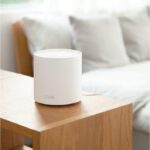 TP-Link AX3000 whole home mesh Wi-Fi 6 System, Deco X50(2-pack);  Standarde Wireless: IEEE 802.11ax/ac/n/a 5 GHz, IEEE 802.11ax/n/b/g 2.4 GHz, 3 LAN/WAN Gigabit Ethernet Ports, 1 GHz Dual-Core CPU, 2 x internal antennas per Deco unit, 2402 Mbps (5 GHz), 574 Mbps (2.4 GHz). - Image 2