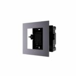 Panou frontal pentru un modul videointerfon modular Hikvision DS-KD-ACF1; montare incastrata; material aluminiu, doza de plastic inc lusa;dimensiuni: 134mm x 124mm × 4mm;