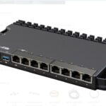 MIKROTIK, RB5009UG+S+IN Indoor router, Procesor: 350-1400 (auto) MHz 4 core, 1 GB RAM, Storage 1GB NAND, RouterOS license 5, consum maxim: 20W, POE in: 802.3af/at, 24-57 V, Interfata: 7 x 10/100/1000, 1 x 2.5G, 1 x SFP+, 1 x USB 3.0 type A racier pasiva.