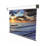 Ecran de proiecte electric, cu prindere in tavan/perete Sopar Professional, format 1:1, suprafata de proiectie 300x300 cm, diagonala 167 cm, unghi de vizionare 150°, tip panza alba (fata) neagra (spate), din aluminiu, motor silentios