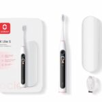 Set periuta de dinti smart sonica Oclean X Lite, Functii: Motor Maglev 72,000 miscari/min, 5 moduri, 65 dB, Capacitate baterie: 1100 mAh, durata utilizare: pana la 40 zile, IPX7 waterproof, perie Professional Clean, culoare: gri, continut pachet: periuta, carcasa pentru calatorie, cablu de