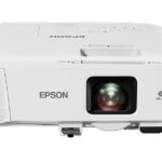 "Proiector EPSON EB-982W, tehnologie 3LCD,  display 0.59"", 4.200 Lumeni, Rezolutie WXGA 2 , Aspect Ratio 16:10, contrast:16.000:1,  sursa lumina: Lampa UHE, 6.500 ore, diagonala: 29""-280"", Interfata:USB 2.0-A, USB 2.0, RS-232C, Interfaţă Ethernet (100 Base-TX/10 Base-T), LAN wireless a/n (5 GHz)