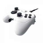 Controller cu fir Razer Wolverine V3 Tournament Edition, compatibil XBOX & PC, butoane de actiune mecanice Razer Mecha Tactile, butoane analogice Anti-drift Hall, lungime cablu 3m, interfata USB-C la USB-A, alb - Image 3