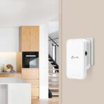 Wireless Range Extender AC1200 TP-Link, RE330,Standarde wireless: IEEE 802.11a/n/ac 5GHz, IEEE 802.11b/g/n 2.4GHz, viteza wireless:  300 Mbps în banda de 2.4 GHz, 867 Mbps în banda de 5 GHz, Moduri : Range Extender/Access Point. - Image 2