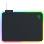 Mousepad Razer Firefly V2 Pro - Multi-zone Chroma, lungime 278 mm / 10.95", adancime 360 mm / 14.17"