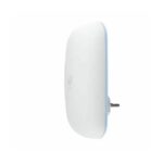 UBIQUITI Unifi6 Range Extender, U6-EXTENDER, Dual-Band WIFI6, 2.4 GHz 573.5 Mbp, antena 5dbi, 5 GHz 4.8 Gbps, antenna 6dbi, standard wireless: 802.11a/b/g WiFi 4/WiFi 5/WiFi 6, 300+ clienti, interfa management- Bluetooth, dimensiuni: 169.7 x 112.2 x 32.2 mm, greutate: 290g.