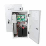Sursa de alimentare pentru sisteme de detectie incendiu 230V/700W in cutie metalica, loc pentru 2 acumulatori. Sursele sunt certificate EN 54-4, Vds; EN 12101-10;