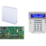 Centrala Paradox SP6000; 8 intrări de zonă sau 16 cu ATZ, extensibila la 32 zone; extensibilă la 16 ieşiri PGM –> (2 pe placă); trigger PGM +/; intrare pentru detectori de fum, pe 2 fire; sursă alimentare în comutaţie: 1.5A; consum iesire Aux:  Nominal  600mA - Maxim 700mA