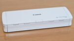 Canon imageFORMULA R10, Sheetfed Scanner A4, Senzor CMOS CIS cu 1 linie, Sursa de lumina LED RGB, Rezolutie optica 600 dpi, Viteza de scanare: Alb-negru: 12 ppm Color:9 ppm, Capacitate alimentator 20 coli, Software de scanare integrat CaptureOnTouch Lite (Windows 8.1 / 10 - 32 biţi/64 biţi) - Image 2