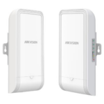 Kit Wireless Bridge Hikvision DS-3WF02-5AC/D 5Ghz 867Mbps 5KM, pana la 5km transmisie wireless, 867 Mbps 802.11ac wireless bridge, Built-in 12 dBi 2 x 2 MIMO antenna, Standard PoE, 2 × 10/100 Mbps RJ45 ports, dimensiuni: 90.8 mm × 187.87 mm × 57.87 mm, greutate: 0.26kg.