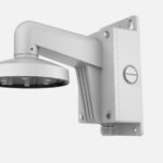 Suport de montaj pe perete cu doza de conexiuni Hikvision DS-1473ZJ- 155B, material aliaj de aluminiu, dimensiuni: Ø 155 mm × 243 mm × 300 mm, greutate: 1750 g