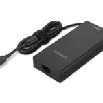 Adaptop Lenovo Legion 400W; Port de incarcare: USB-C; Accesorii incluse: Power adapter; Line cord; Warranty Poster; Power Poster; Dimensiuni (L x D x H) : 235 mm x 200 mm x 80 mm; Greutate: 1.01 Kg; Garantie: 1 an