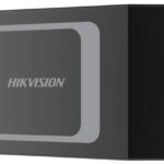 Modul secure door control Hikvision DS-K2M061, 1 x interfata RS-485, 2 x intrari alarma, 1x iesire alarma, 1x buton iesire, 1x Wiegand, alimentare: 12 VDC 0.5A, dimensiuni: 48 mm × 115 mm × 26 mm