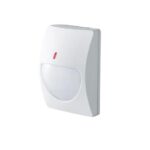 Senzorul PIR OPTEX CX-702 MKII Grad 2; Lentila cu scop dublu care ofera o raza de detectare larga si lunga; Ecran dublu conductiv; Tehnologie multi focus;