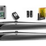 Kit automatizare pentru porti batante KBOB21M Beninca, kitul contine 2xbrate electromecanice KBOB21M 220V, 1 x unitate control Heady cureceptor inclus, 1 x set fotocelule PUPILLA , 1 x lampasemnalizareLAMPI.LED, 1 x telecomanda, temperatura de functionare -20°C/ +50°C.Serecomanda instalarea pentru
