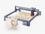 Masina gravare laser Creality CR-Falcon, precizie: 0.06mm, taiere dintr- o singura trecere max 12mm, putere laser:10W, dimensiuni suprafata lucru: 400*415mm, viteza: 10000/min, sursa lumina: semiconductor laser, format fisier slice: svg, png, jpg, jpeg, bmp, dxf, format fisier gravare: gcode - Image 3