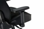 Scaun Gaming Serioux Prime, Capacitate greutate: 150 kg, Material suprafață: Piele, Material textil, Tip cotieră: Cotieră 4D, Tip mecanism: Mecanism tip broască, Tip pârghie pneumatică: 100 mm, ridicare pe gaz clasa 4, Tip bază: 350 mm, bază din aluminiu, Tip roți: 60 mm, roți din poliuretan - Image 13