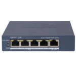 Switch PoE Hikvision DS-3E1505P-EI, 4 × Gigabit PoE port,1 × Gigabit RJ45 port, Total PoE Power Budget 60W, Support 802.1Q VLAN, capacitate: 10 Gbps, alimentare: 54VDC, 1.2A, dimensiuni: 121.1 mm × 27.6 mm × 83.1 mm, greutate: 0.26kg.