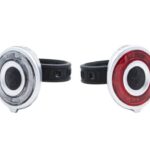 Set lumini far+stop, 2 LED-uri rosii, 2 LED-uri uri albe, Baterii: 2 x 2 CR2032 3V, Greutate: 2x35gr, Autonomie:70/95 h