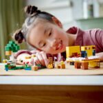 CASUTA ALBINELOR, LEGO 21241 - Image 5