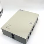 SURSA ALIMENTARE 15A CARCASA METAL 18 canale Input voltage: 110V AC~220V AC; Output voltage: 12V DC 15A Backup battery: Support 12V/7AH (not included)
