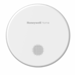 Detector de fum cu baterie, HONEYWELL R200S-2;Memorie alarmă,Durată de serviciu / garanţie de 10 ani; Autotestare automată; Starea de eroare oprită pentru 9 ore;Notifi care sonoră:dispozitiv acustic cu 85 dB - 3 m; Clasă de protecţie:IP20; Tip de baterie: CR123