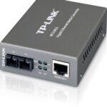 "Omada 10/100/1000 Mbps RJ45 to 1000 Mbps Single-Mode SC Fiber Converter PORT: 1× Gigabit SC Port, 1× Gigabit RJ45 Port (Auto MDI/MDIX) SPEC: Full-duplex, Up to 15 km, Chassis TL-MC1400 Rack-mountable"