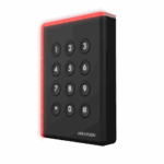 Cititor card cu tastatura Hikvision DS-K1108AEK, citeste carduri EM 125 KHz, distanta citire: ≤ 50 mm, comunicare: RS-485, Wiegand (W26, W34) protocol si OSDP protocol, indicator LED de stare si alimentare, tamper, buzzer, alimentare: 12 VDC, IP65, dimensiuni: 123 mm × 88 mm × 21mm