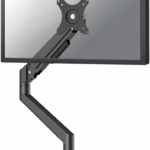 Brat pentru monitor Neomounts, tip full motion, pentru display-uri cu diagonale 17"-35", sistem de prindere VESA 75x75~100x100mm, greutate maxima suportata 9kg pentru ecranele plate si 8kg pentru ecranele curbate, tilt  +45°, -45°, swivel  +45°, -45°, rotate +180°, -180°, reglabil pe inaltime